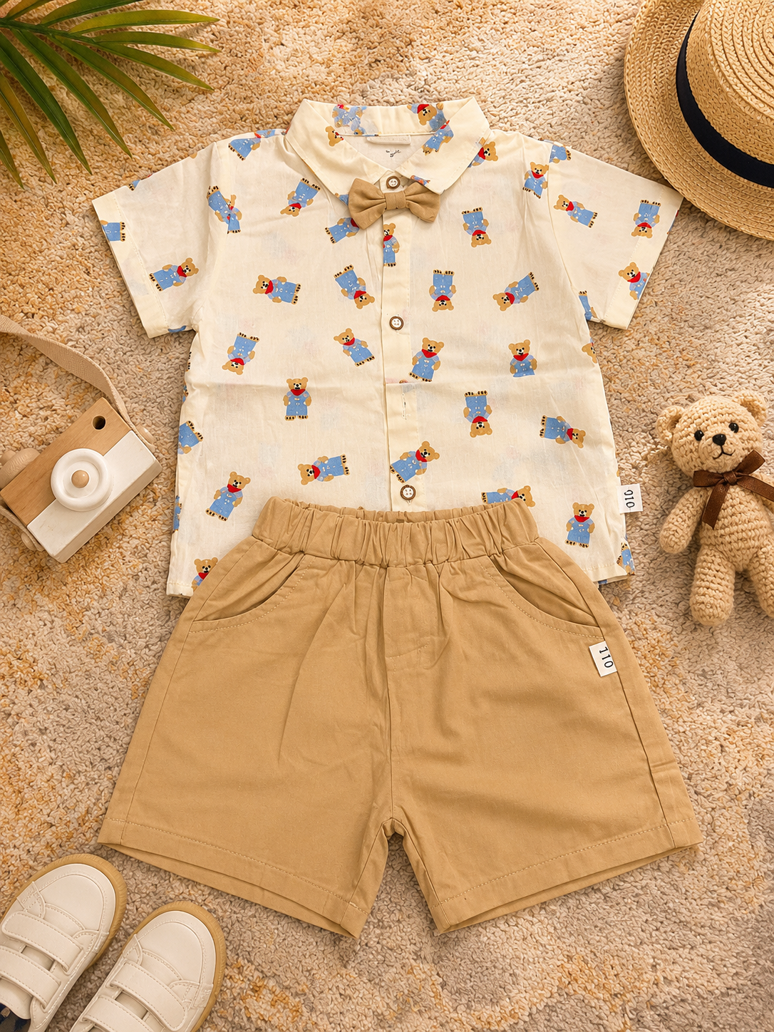 Boys White Bow Teddy Print Shirt & Khaki Shorts Set